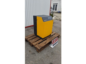 Akkumulátor töltő; Jungheinrich 24V, 50A