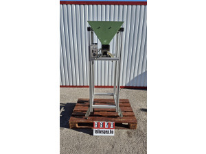 Rezgőadagoló, rezgő pálya, rezgő alkatrészadagoló, lineáris rezgőadagoló, RNA SLL400-400,