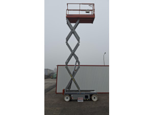 Ollós emelő, elektromos ollós emelő, Skyjack SJIII 3220M,Kosaras személyemelő