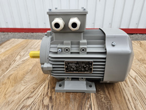 Villanymotor (új), LAMMERS 1.5 kW (2 LE) Háromfázisú Villanymotor – 2880 ford/perc, IE2 prémium hatásfok (Új)