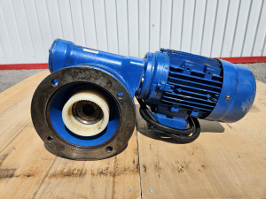 Hajtóműves villanymotor, VELA (STM) 0.75 kW / 1 HP Háromfázisú Villanymotor – 1380 ford/perc