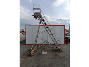 Mobil lépcső, alumíniumvázas létra, pódiumos lépcső, fellépő, lépcső, létra