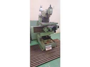 MILLING MACHINE TOS FN40