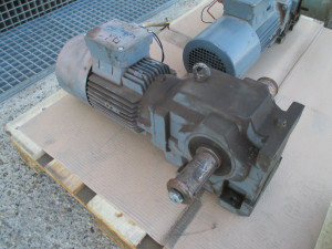 Auger drive with electrical motor ~ 2,5 kW