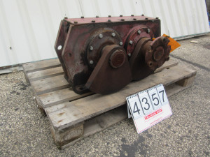 Vibrator gearbox, sifter gearbox